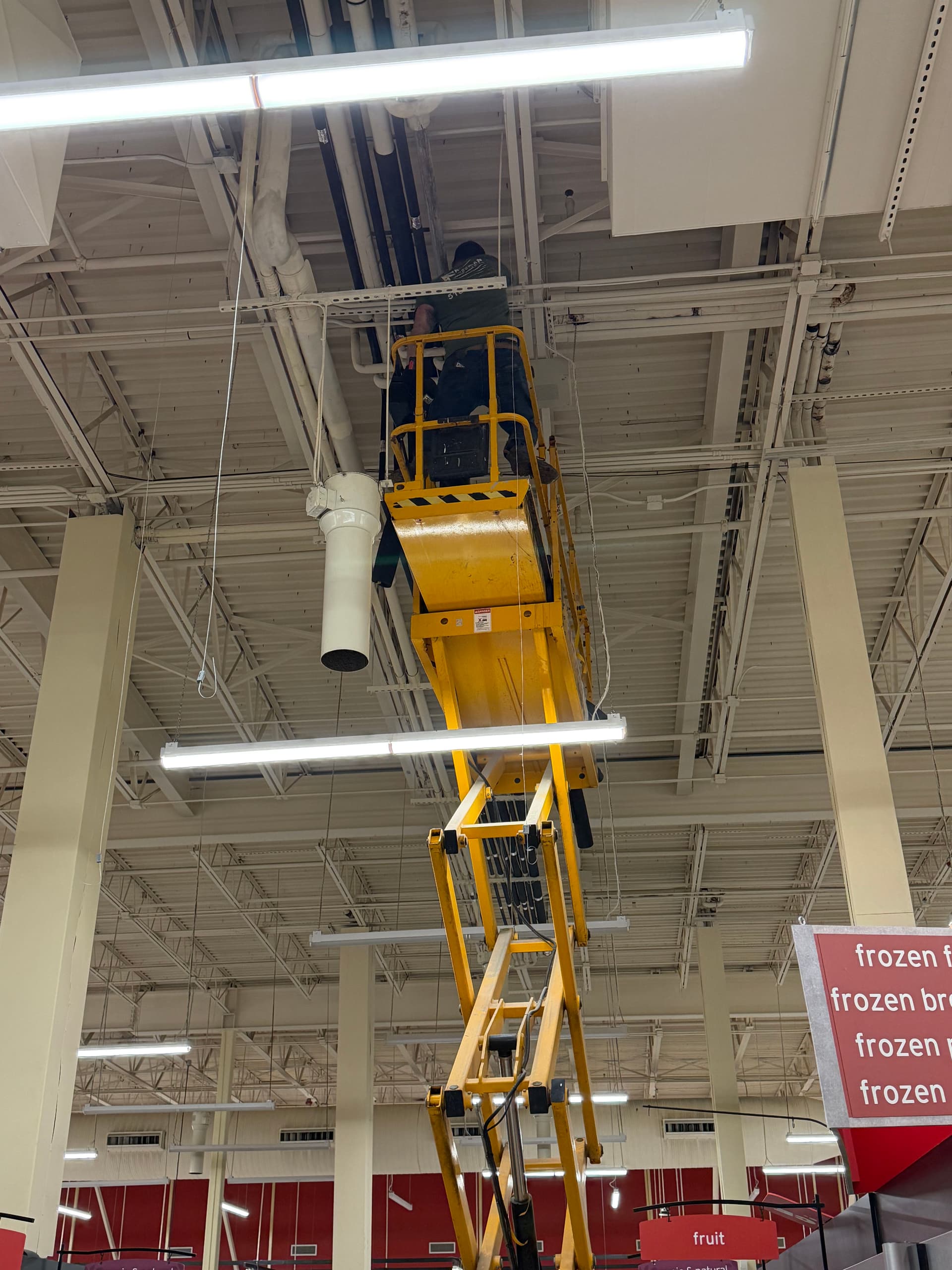 Gallery photos for Late-Night Refrigeration Line Insulation Fix at a Grocery Store: Image #3