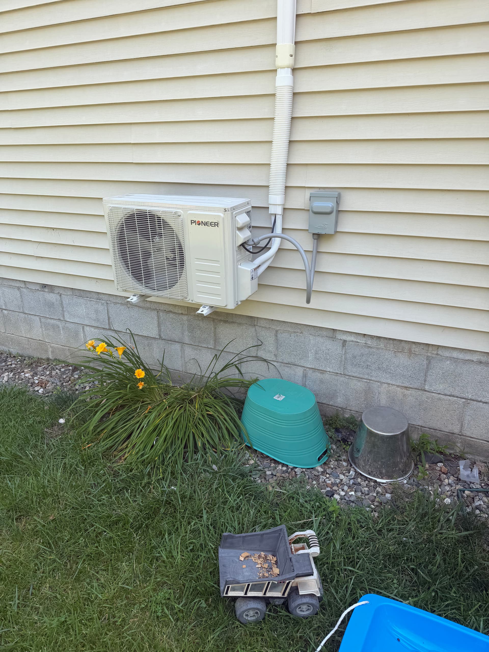 Mini-Split Install Turns a Bonus Room into a Homeschool Haven in Mechanicville image